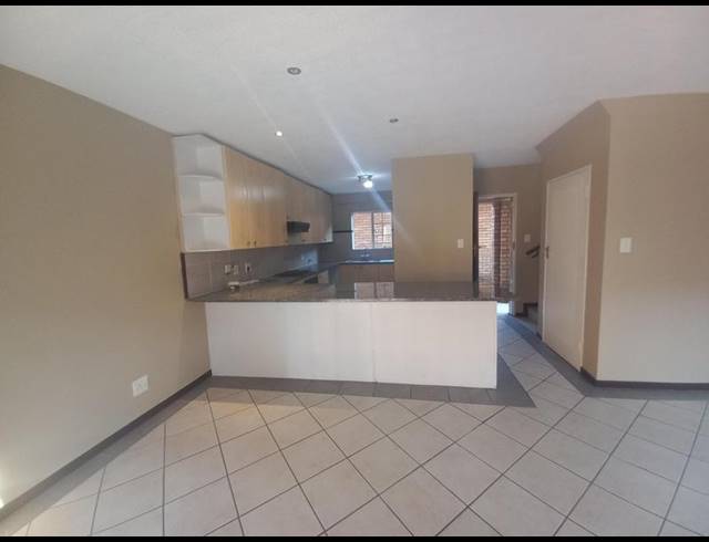 2 BEDROOM PROPERTY TO RENT IN STONERIDGE